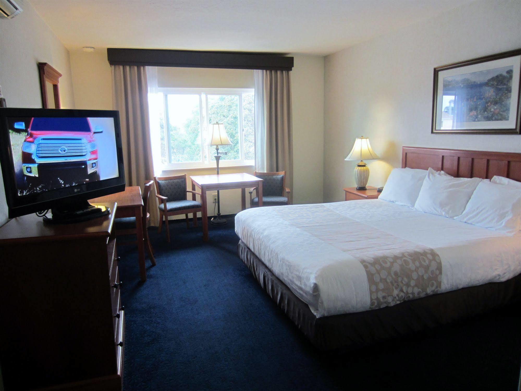 Inn Newport Channel Newport Beach